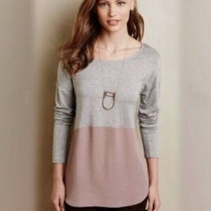 Anthropologie Meadow Rue XS Gray and Pink Tunic
